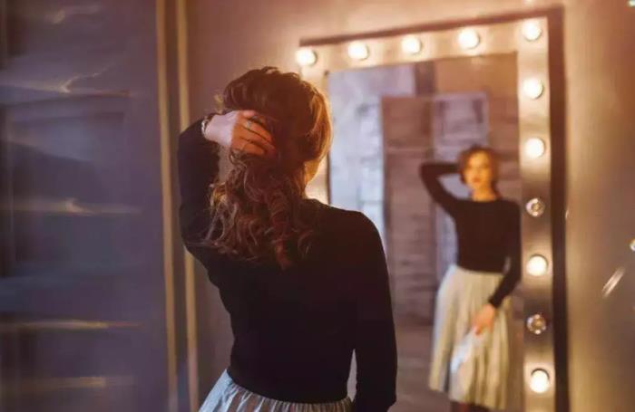 小三怎么劝男人回归家庭（顶级小三帮着原配劝男人回家）