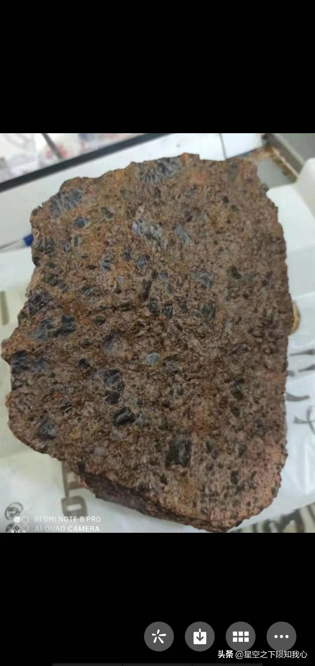 无球粒陨石图片（古铜类无球粒陨石具体特征讲解）