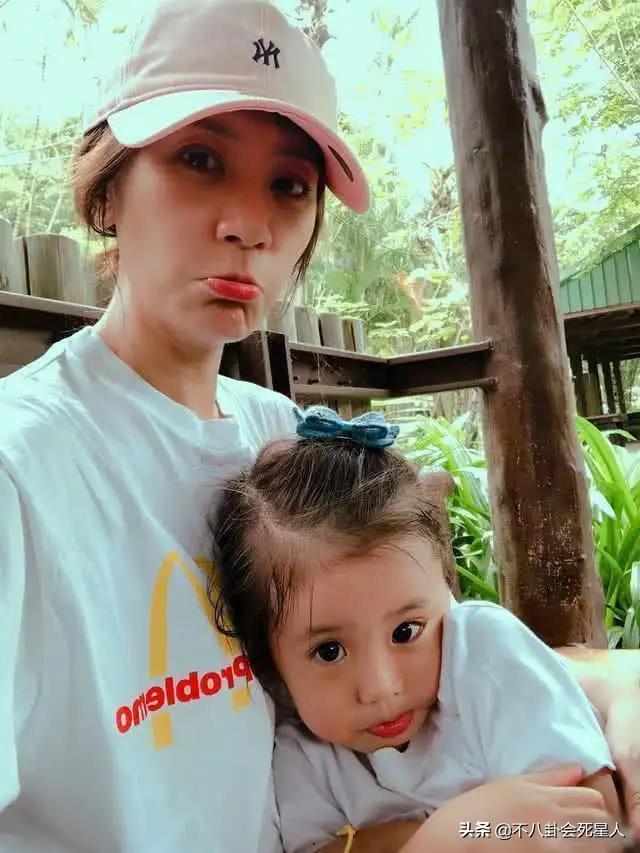 贾静雯老公（似乎没有那么可爱了）