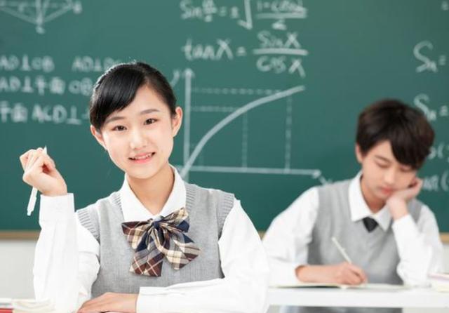 马思纯个人资料（童星遭13名同学欺凌）