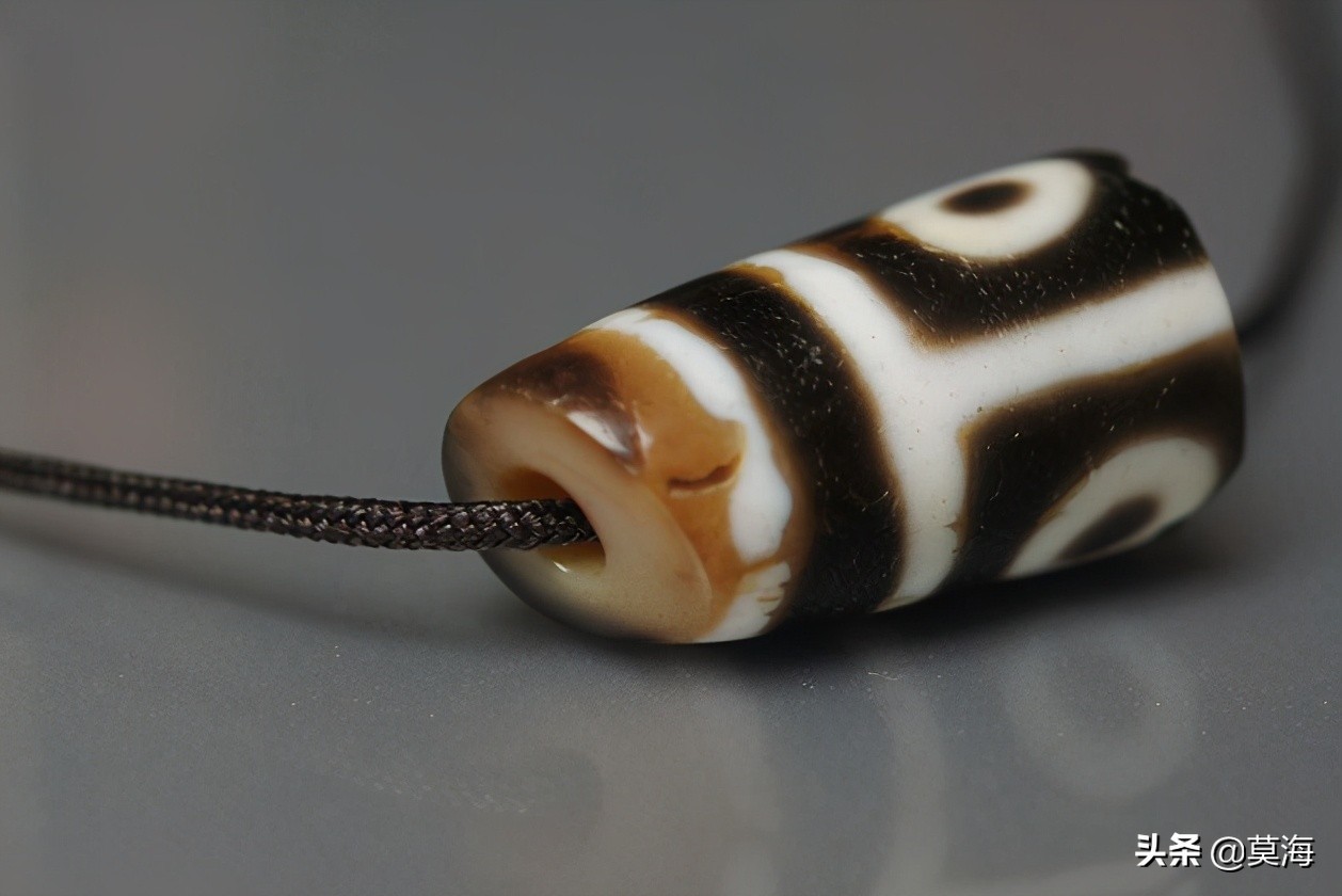 天珠是什么东西怎么形成的（天珠真正的价值与佩戴禁忌）