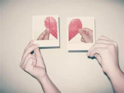 ​女朋友累了要分手该怎么挽回（对方坚持要分手该怎么办）