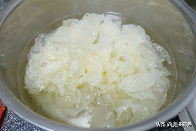 银耳粥的具体做法（银耳粥超简单的做法教程分享）