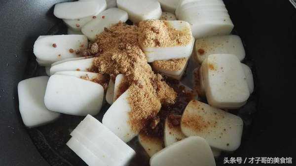 糖炒年糕的做法窍门（糖炒年糕烹饪教程分享）