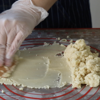 牛舌饼的做法及配方（家庭版稻香村牛舌饼）