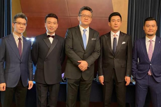 国字脸男生太丑了（国字脸撑起门面，小鲜肉引领美的潮流）