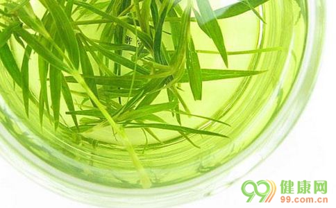 竹叶泡水喝的功效与作用（竹叶泡水喝的功效）