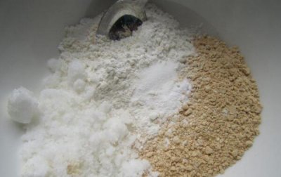 ​小麦粉能代替低筋面粉吗，可以（全麦面粉营养更丰富）