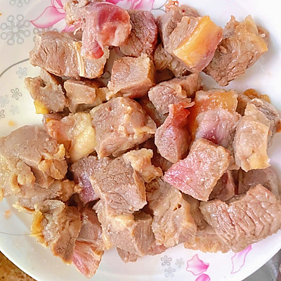 西红柿炖牛腩的步骤（番茄炖牛腩教程分享）