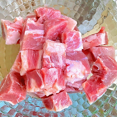 西红柿炖牛腩的步骤（番茄炖牛腩教程分享）