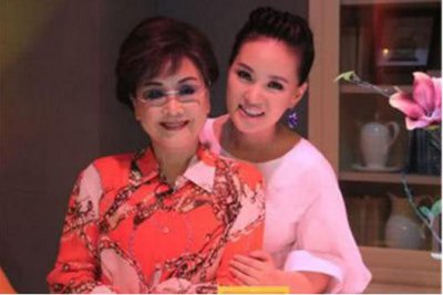 ​歌坛女泰斗，现任老公是自己的迷弟~