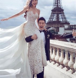 ​黄晓明baby结婚惊动半个娱乐圈，而她结婚生女却一直隐瞒，原因竟是为了它