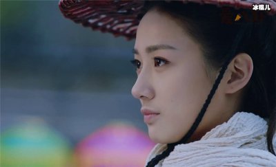 ​薛昊婧演艺过往起底，为爱放弃事业值得吗？