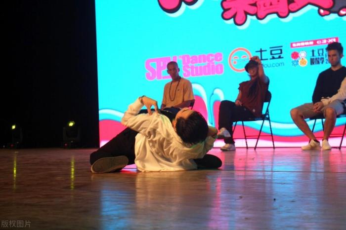 把女朋友心伤透了能挽回吗（也挽回不了伤透的心）