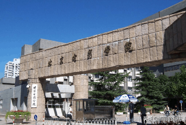 摄影可以从事什么工作（摄影专业的就业前景5个方向）