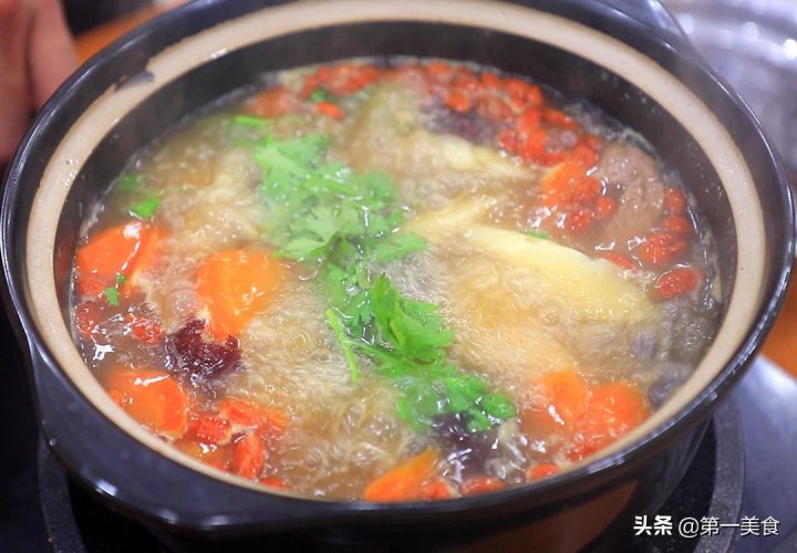 冬天炖什么汤有营养（最适合冬天喝的5种汤）