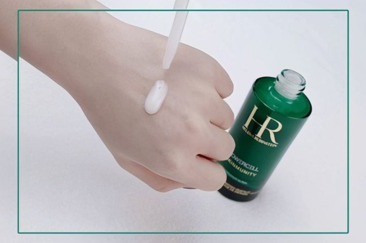 色修精华是什么作用（色修精华液的功效介绍）