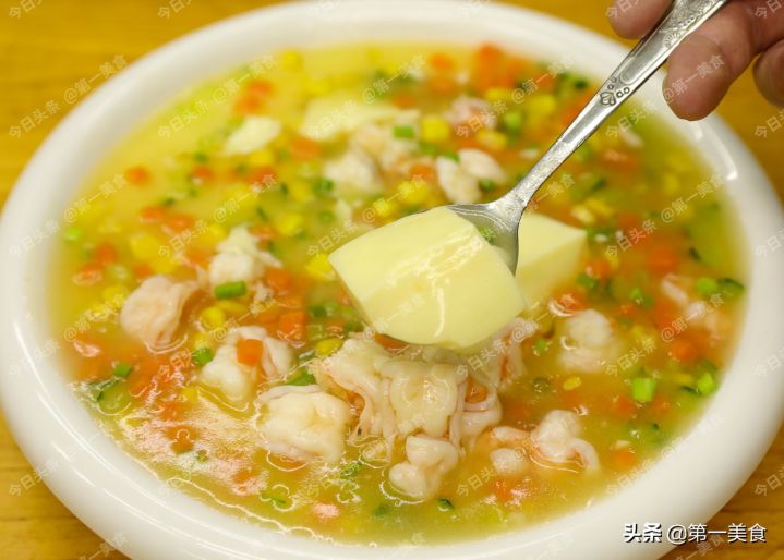 清蒸鸡蛋怎么做好吃又嫩（清蒸鸡蛋最好吃的3种做法）