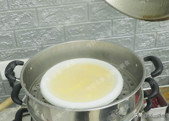 清蒸鸡蛋怎么做好吃又嫩（清蒸鸡蛋最好吃的3种做法）