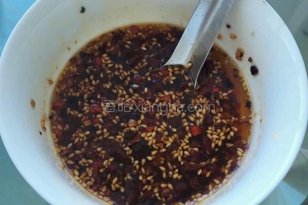 冻茄子怎么做好吃又简单（冻茄子浇汁制作教程分享）