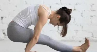 ​经常练瑜伽的女人会有什么后果(女人长期练瑜伽的危害)
