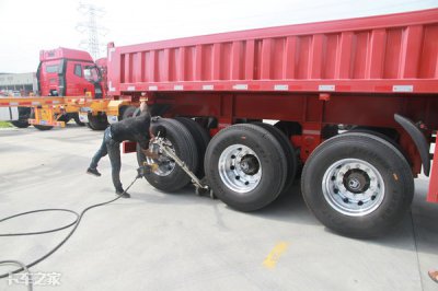 ​压力单位psi是什么意思（关于卡车轮胎的胎压）