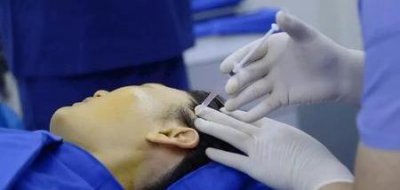 ​吸脂去眼袋有风险吗