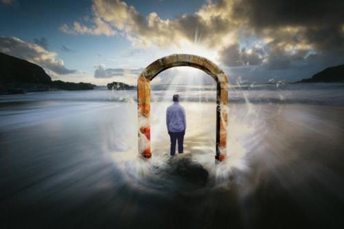 男生分手后表现（男生分手后的真实表现）