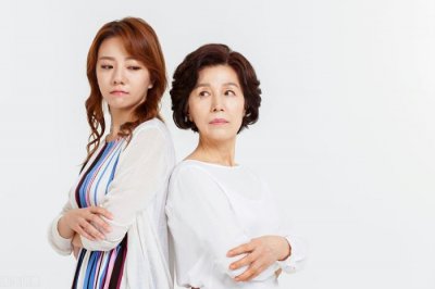 ​公婆发现儿媳妇有外遇怎么办（69岁婆婆发现40岁儿媳出轨）