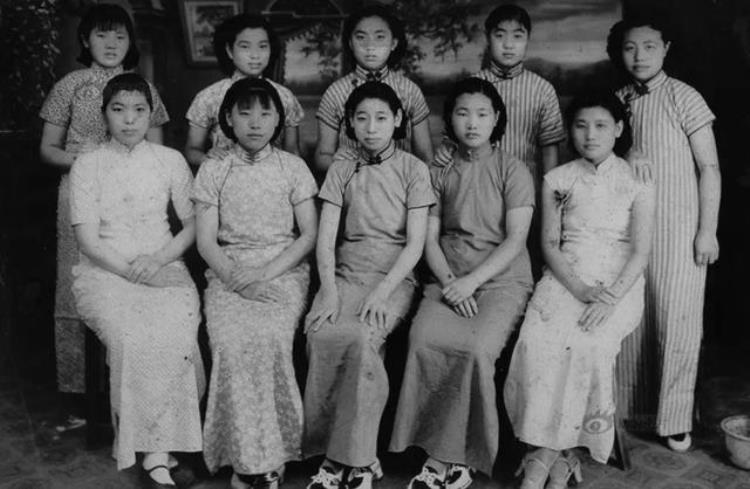 越剧为什么都是女的演的呢「越剧演员和观众为什么是女性原来背后藏着这样的原因」