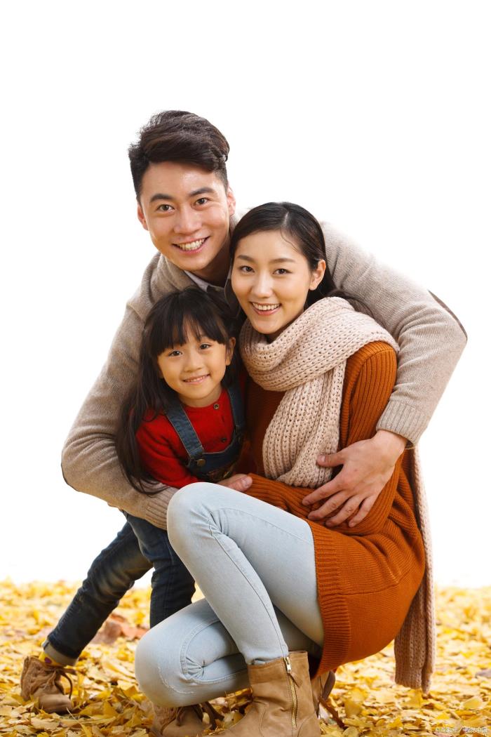 情侣闹了矛盾应该怎么挽回（情侣有了矛盾）