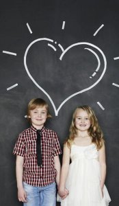 ​男孩长高的最佳年龄是什么时候(男孩女孩长高的年龄段)