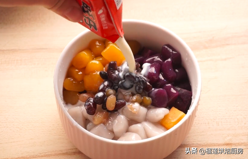 速冻芋圆怎么煮好吃(浓郁Q弹的芋圆做法)