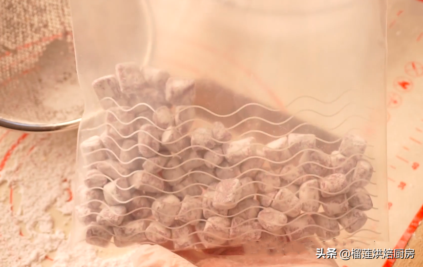 速冻芋圆怎么煮好吃(浓郁Q弹的芋圆做法)