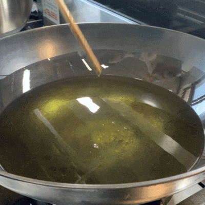 炸丸子怎么做（外酥里嫩的干炸丸子最简单做法）