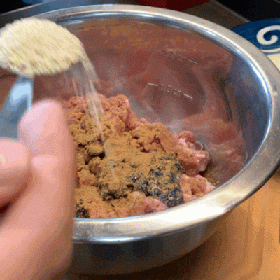 炸丸子怎么做（外酥里嫩的干炸丸子最简单做法）