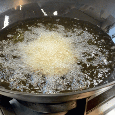 炸丸子怎么做（外酥里嫩的干炸丸子最简单做法）