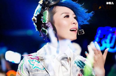 ​黄雅莉个人资料起底，为何娱乐圈没有她的消息？