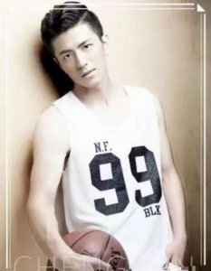 ​男士头发软怎么才能硬起来?(男生发质软能不能变硬)