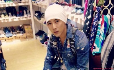​李桢航现在的情况 李桢航为什么总戴帽子