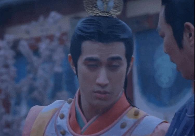 国产影视剧为啥总被吐槽因为都用了一样的模板呢「国产影视剧为啥总被吐槽因为都用了一样的模板」