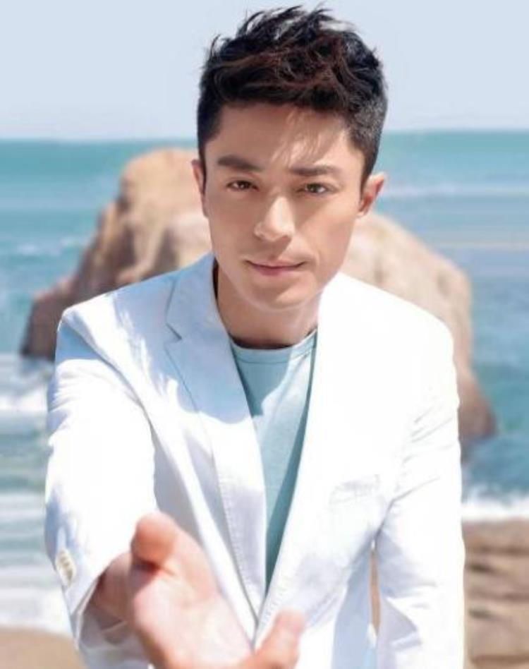 从事业红火到销声匿迹出道25年的霍建华他为何不再演戏了