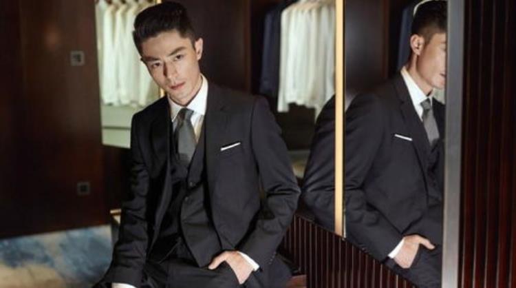 从事业红火到销声匿迹出道25年的霍建华他为何不再演戏了