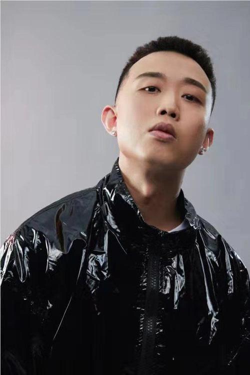 周延个人资料，周延GAI,本文共（3855字）