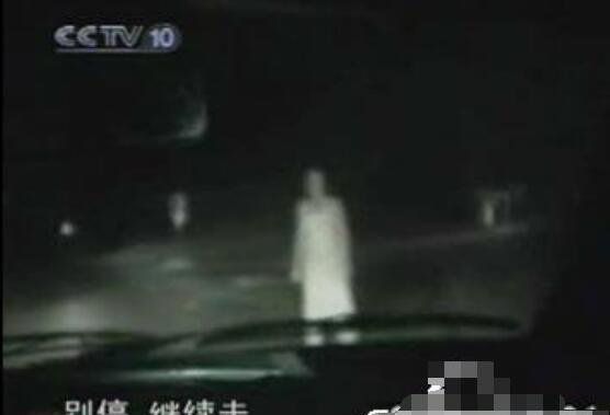 葡萄牙车祸灵异事件真相（竟然出现了女鬼）(1)_