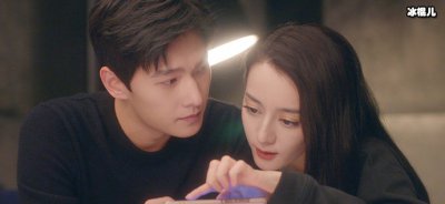 ​杨洋迪丽热巴是一对吗 两人现实中有谈恋爱吗