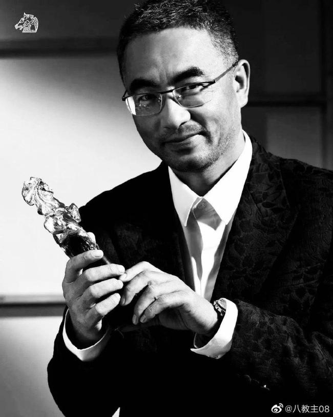 导演万玛才旦去世 曾执导《撞死了一只羊》《老狗》