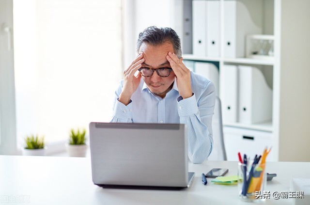 每天上班很烦躁该怎么办（上班上得很压抑很烦怎么办）(图3)