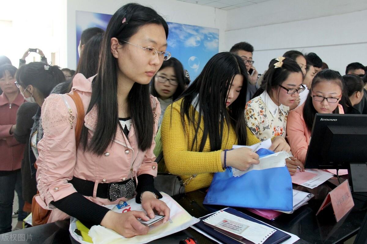 教师招聘考试考些什么内容（教师招聘考试考哪些科目）(图4)