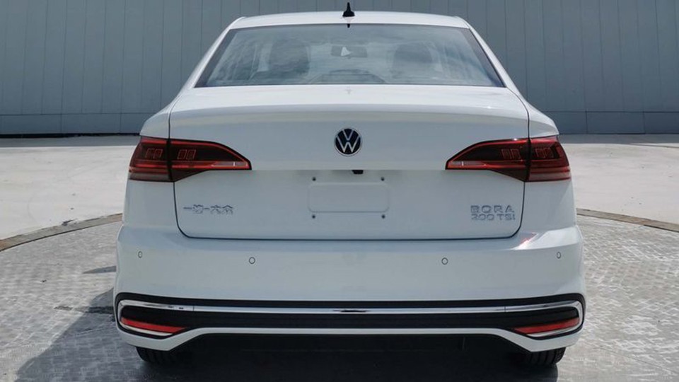 宝来为何总是卖不过朗逸（宝来卖不过朗逸的原因）(图1)